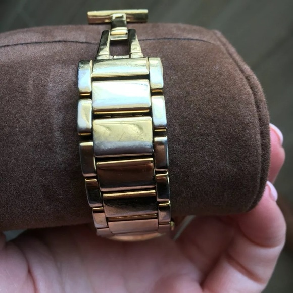 🌸 SOLD 🌸 - Picture 6 of 8